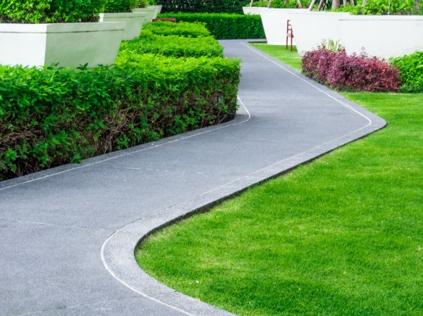 Walkway Curb Installation in Alexandria